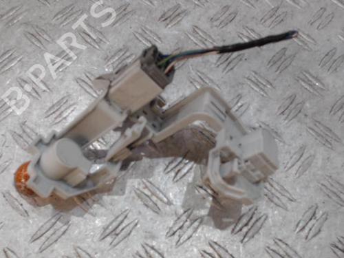 lamp-holder-ford-fiesta-vi-cb1-ccn-2008-37359171 main image