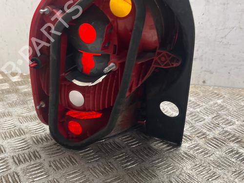 Used Right taillight Right taillight RENAULT MODUS / GRAND MODUS (F/JP0_) 1.6 (JP03, JP0B, JP0U, JP0Y, JP1G) (112 hp) 39729729 39729729
