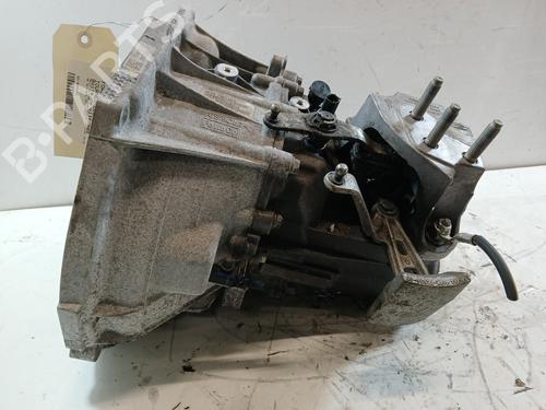 girkasse-ford-transit-courier-b460-mpv-2014-37361367 main image