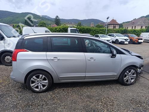 Warning switch PEUGEOT 5008 (0U_, 0E_) 2.0 HDi 150 / BlueHDi 150 | BP37367221I22 - Image 10