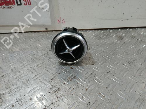 air-vent-mercedes-benz-a-class-w176-2012-2013-2014-2015-2016-2017-2018-37364245 main image