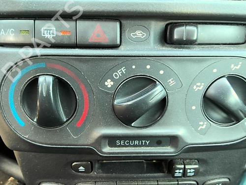 Used Climate control Climate control 37375446 37375446