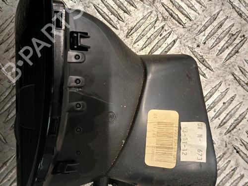 air-vent-renault-megane-iii-hatchback-bz01_-b3_-2008-40436497 main image