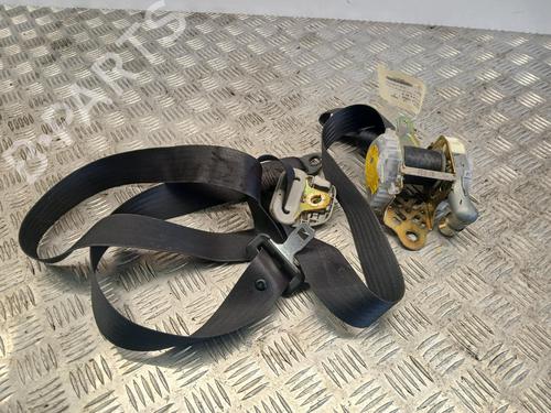 front-right-seatbelt-toyota-corolla-verso-_e12_-2001-2002-2003-2004-2005-2006-2007-37375531 main image