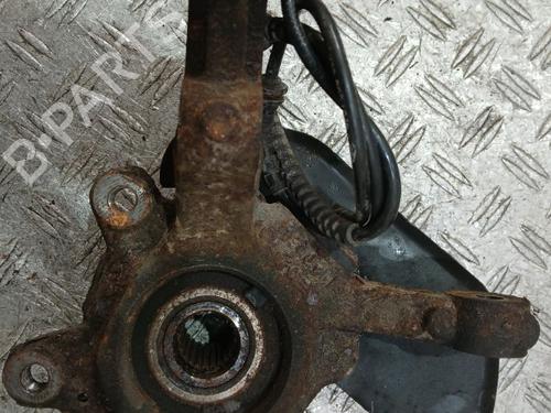 right-front-steering-knuckle-renault-twingo-ii-cn0_-2007-37360480 main image