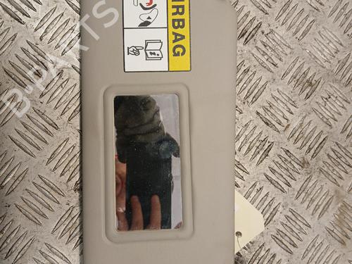Used Right sun visor Right sun visor 39426335 39426335