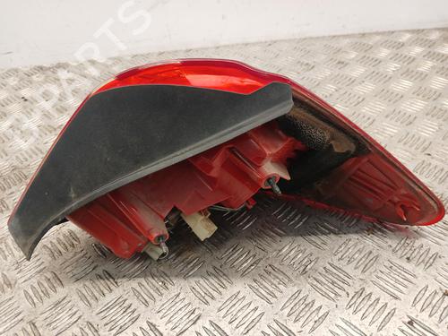 Used Left taillight Left taillight 39046760 39046760
