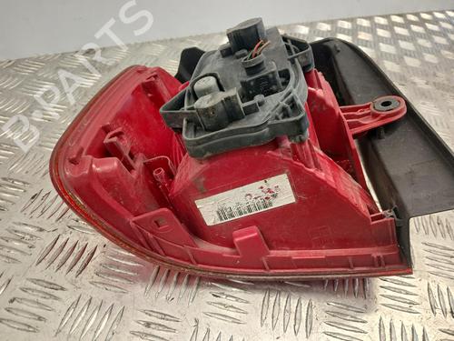 Right taillight VW TOURAN (1T3) 2.0 TDI | BP37375199C35 - Image 2