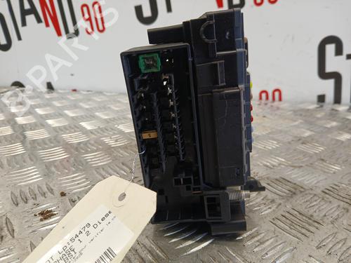 Fuse box PEUGEOT 508 I (8D_) 2.0 HDi | BP37373295E1 - Image 2