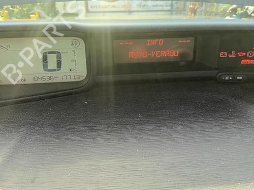 instrument-cluster-citroen-c3-picasso-sh_-2008-37375420 main image