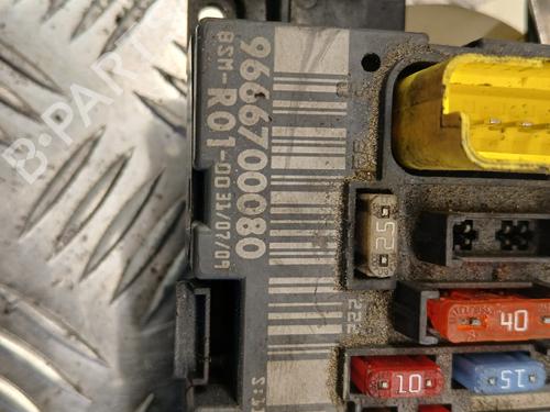 Used Fuse box Fuse box 38596114 38596114