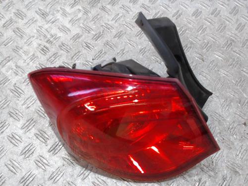 left-taillight-alfa-romeo-giulietta-940_-2010-2011-2012-2013-2014-2015-2016-2017-2018-2019-2020-37361656 main image