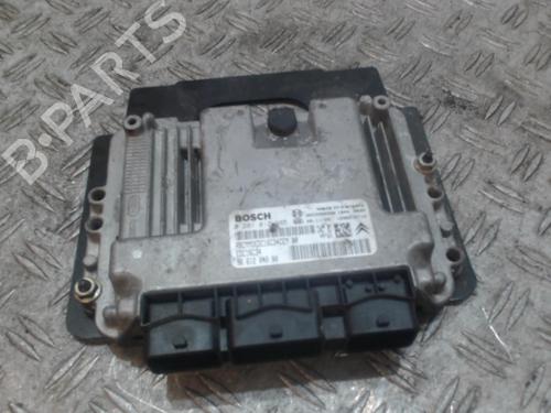 engine-control-unit-ecu-peugeot-307-3ac-2000-2001-2002-2003-2004-2005-2006-2007-2008-2009-2010-2011-2012-37354299 main image