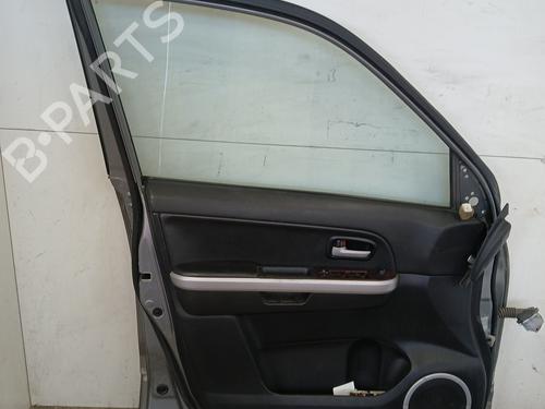 Used Left front door Left front door 37370335 37370335
