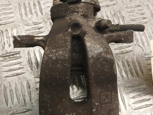 Used Right rear brake caliper Right rear brake caliper OPEL CORSA E (X15) 1.4 Turbo (08, 68) (101 hp) 40492805 40492805