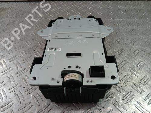 display-monitor-peugeot-5008-0u_-0e_-2009-2010-2011-2012-2013-2014-2015-2016-2017-37364987 main image