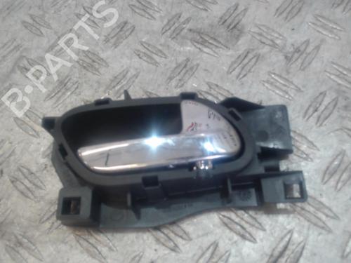 Used Front right interior door handle Front right interior door handle 37355192 37355192