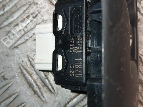 Right front window switch PEUGEOT 208 I (CA_, CC_) 1.6 HDi / BlueHDi 75 | BP37371774I26 - Image 2
