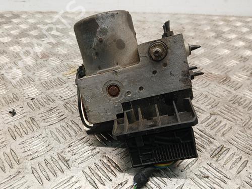 abs-pump-vw-passat-b5-variant-3b5-1997-1998-1999-2000-2001-39941999 main image