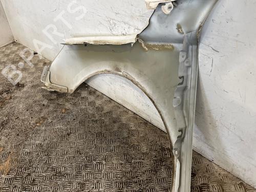 Used Right front fenders Right front fenders 37375621 37375621
