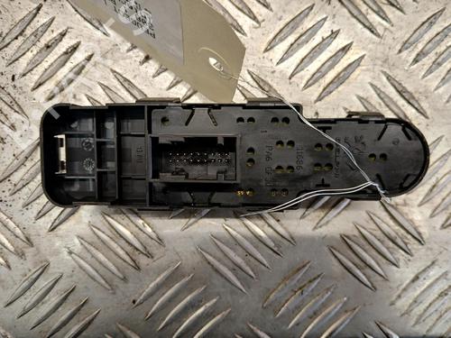 Used Left front window switch Left front window switch 38637025 38637025