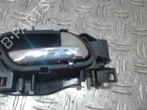 front-right-interior-door-handle-citroen-c4-picasso-i-mpv-ud_-2006-2007-2008-2009-2010-2011-2012-2013-2014-2015-37352475 main image