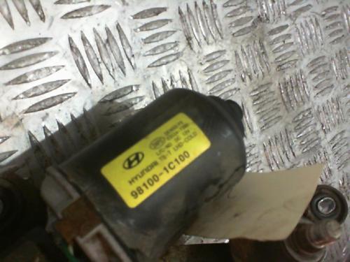 front-wiper-motor-hyundai-getz-tb-2001-2002-2003-2004-2005-2006-2007-2008-2009-2010-2011-37353836 main image