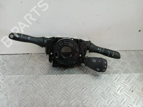 steering-column-stalk-renault-megane-iv-hatchback-b9amn_-2015-37366627 main image