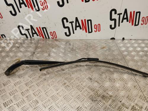 Used Front windshield wiper arm Front windshield wiper arm 37372948 37372948