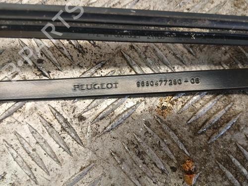 Used Front windshield wiper arm Front windshield wiper arm 37369099 37369099