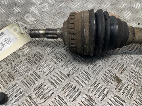 Used Left front driveshaft Left front driveshaft PEUGEOT 406 (8B) 2.1 TD 12V (109 hp) 40202774 40202774