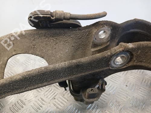 right-front-steering-knuckle-peugeot-407-6d_-2004-2005-2006-2007-2008-2009-2010-2011-37375721 main image