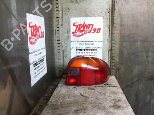 Fanale posteriore destro Fanale posteriore destro FORD MONDEO I (GBP) [1993-1996] 37350023 37350023