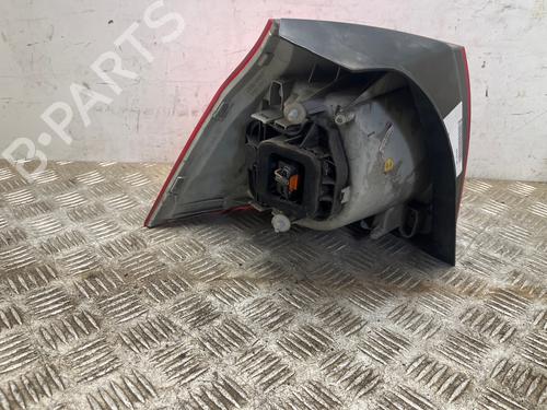 right-taillight-vw-golf-v-1k1-2003-2004-2005-2006-2007-2008-2009-2010-39086270 main image