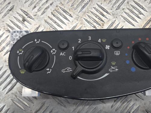 Climate control DACIA DUSTER (HS_) 1.5 dCi (HSMC) | BP37374477I5 - Image 3