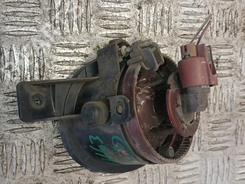 right-front-fog-light-toyota-yaris-_p1_-1999-2000-2001-2002-2003-2004-2005-37371006 main image