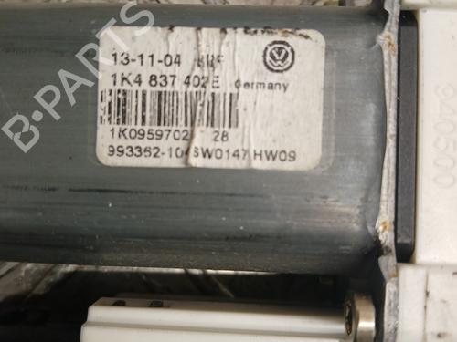 Right front window motor VW GOLF V (1K1) | BP37368881E20 - Image 2