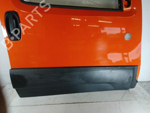 Used Right front door Right front door 37362461 37362461