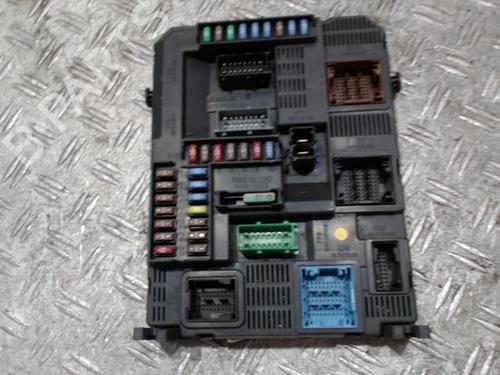 fuse-box-peugeot-208-i-ca_-cc_-2012-2013-2014-2015-2016-2017-2018-2019-2020-2021-37359222 main image