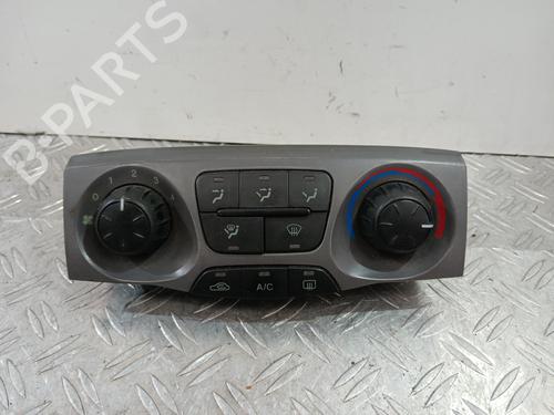 Climate control HYUNDAI TRAJET (FO) 2.0 CRDi | BP37365295I5 - Image 2