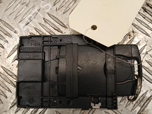 card-reader-renault-megane-iii-hatchback-bz01_-b3_-2008-37371018 main image