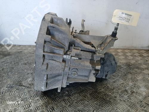 gearbox-renault-clio-iii-br01-cr01-2005-2006-2007-2008-2009-2010-2011-2012-2013-2014-37371879 main image