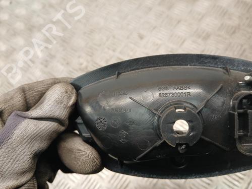front-left-exterior-door-handle-renault-megane-iii-hatchback-bz01_-b3_-2008-40436489 main image