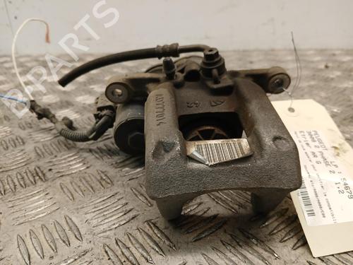 Used Left rear brake caliper Left rear brake caliper PEUGEOT 3008 II SUV (MC_, MR_, MJ_, M4_) 1.2 THP/ PureTech 130 (MRHNSM, MRHNSU, MRHNSJ, MRHNYW,... (131 hp) 40123663 40123663