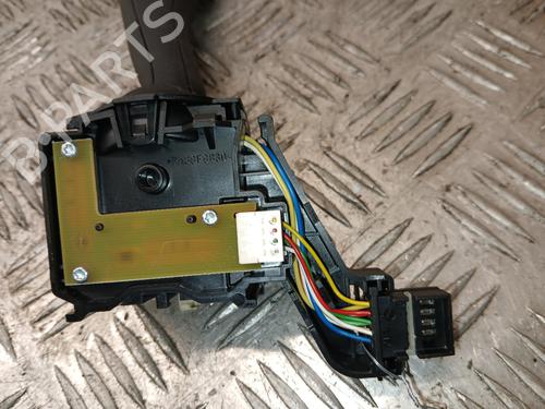 switch-vw-golf-plus-v-5m1-521-2004-2005-2006-2007-2008-2009-2010-2011-2012-2013-37370153 main image