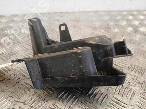 Used Rear bumper bracket Rear bumper bracket PEUGEOT 208 II (UB_, UP_, UW_, UJ_) 1.2 PureTech 100 (101 hp) 39942124 39942124