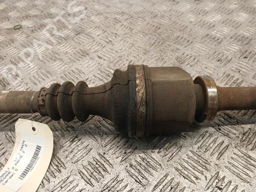 Used Right front driveshaft Right front driveshaft RENAULT MEGANE II (BM0/1_, CM0/1_) 2.0 dCi (BM1K, CM1K) (150 hp) 38927339 38927339