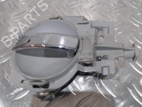 Used Rear right interior door handle Rear right interior door handle 37356356 37356356