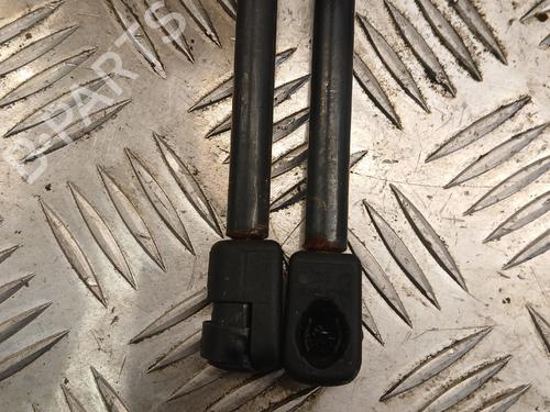 Used Tailgate lift support Tailgate lift support 37375411 37375411