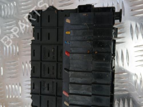 Used Fuse box Fuse box 37367269 37367269